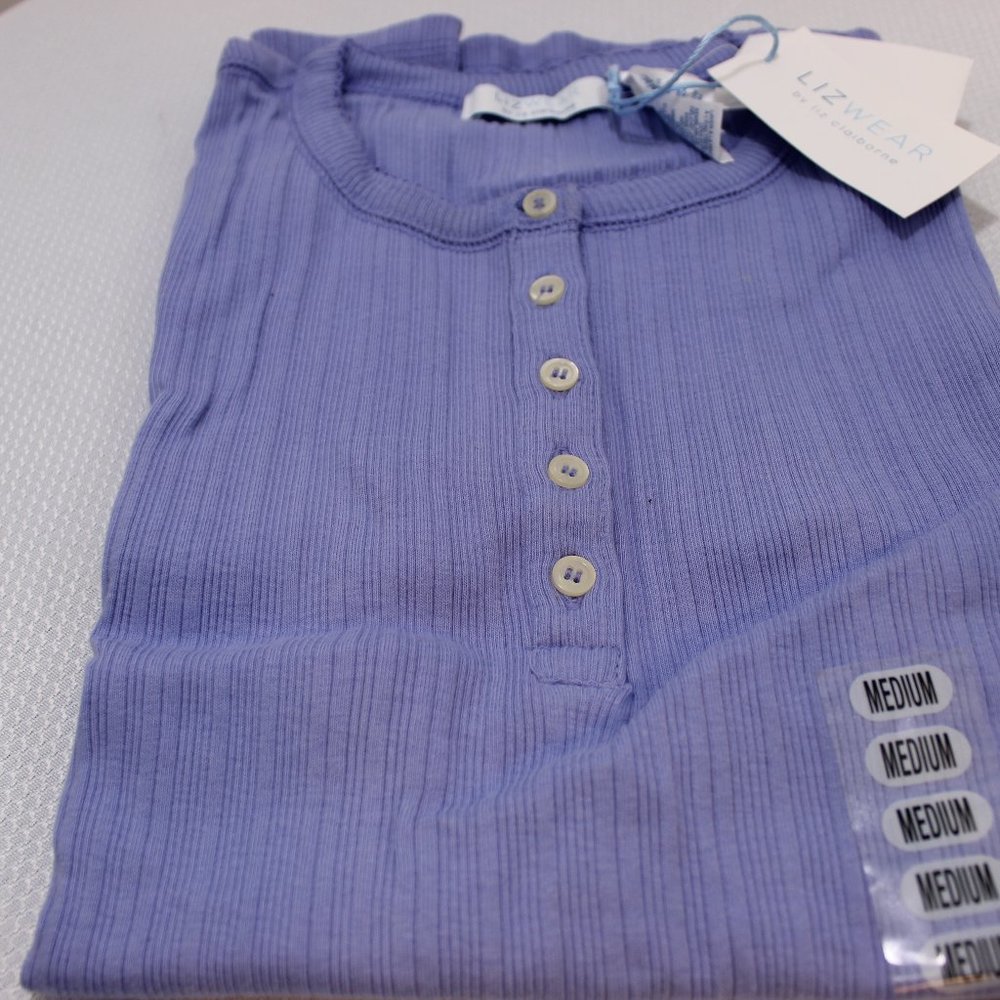 Lizwear by Liz Claiborne Short Sleeve Shirts